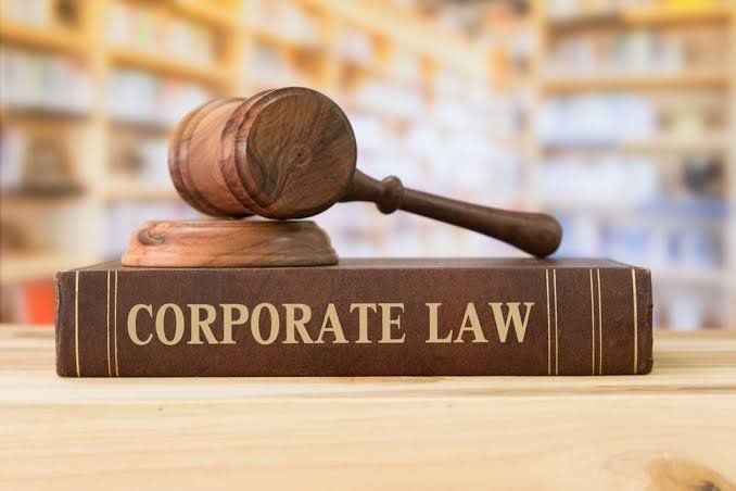 Corporate Litigation Services in Saket Court for Business and Commercial Disputes